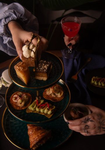 High-Tea-Sundays-14-819×1024 High-Tea-Sundays-14-819x1024